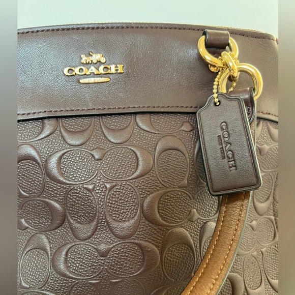 𝘾𝙤𝙖𝙘𝙝 𝙇𝙚𝙖𝙩𝙝𝙚𝙧 𝙎𝙖𝙩𝙘𝙝𝙚𝙡 🔮 - Picture 10 of 14